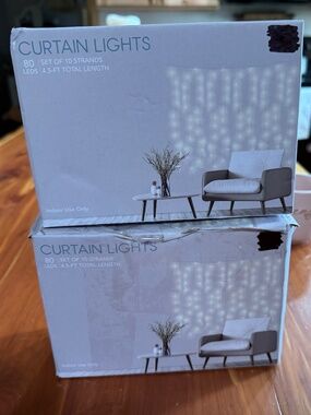 Curtainstring lights 2 pks  NWB